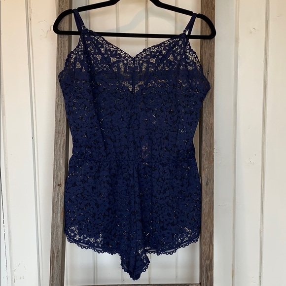 Victoria's Secret Other - NWT VICTORIA’S SECRET lace romper